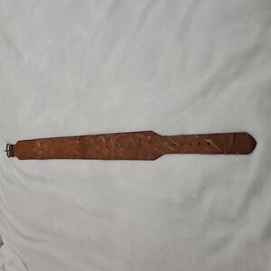 Particia Nash Brown Floral Hand-Tooled Leather Belt. NWOT.‎